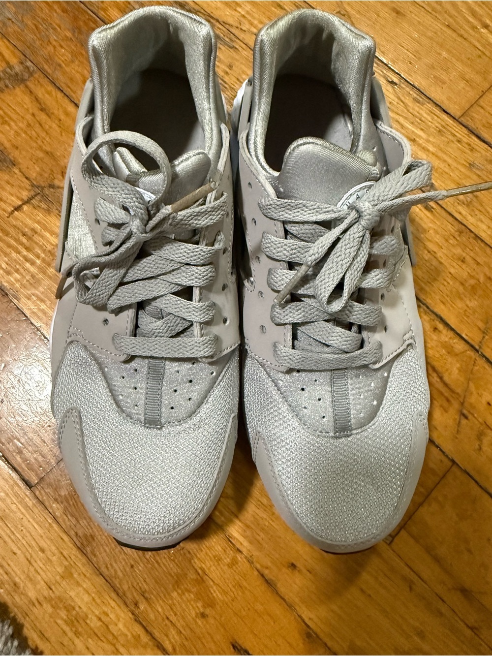 Nike Silver Gray Slip-On Shoe (Silver/Gray) huaraches LIKE NEW NO BOX